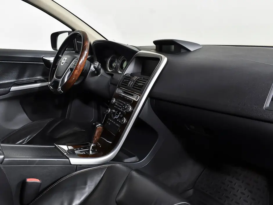 Volvo XC60, 2010 г.