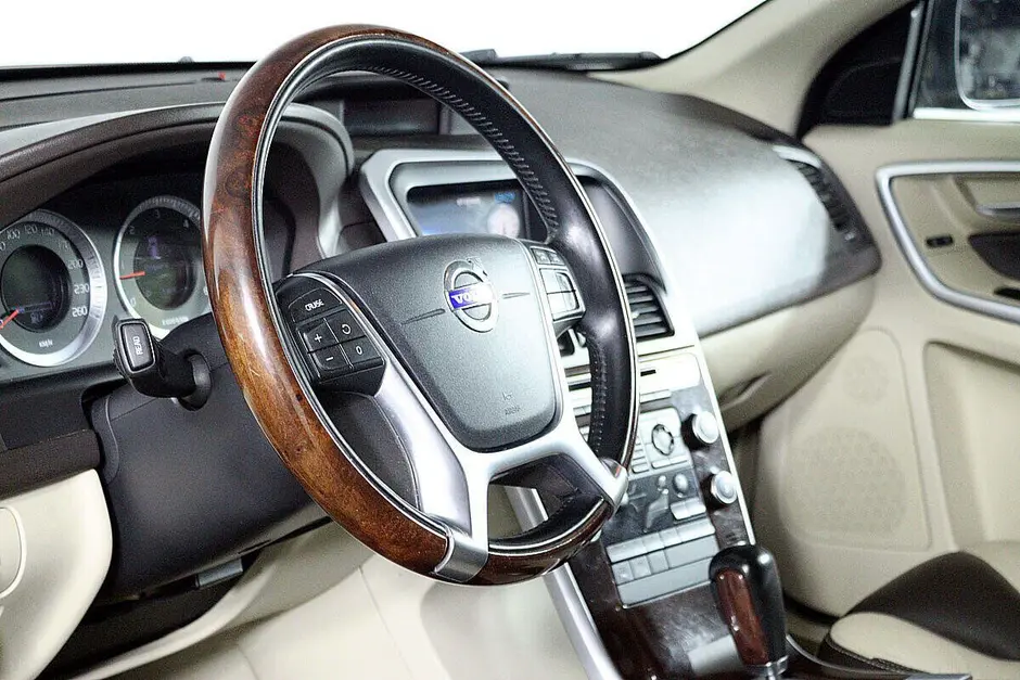 Volvo XC60, 2010 г.