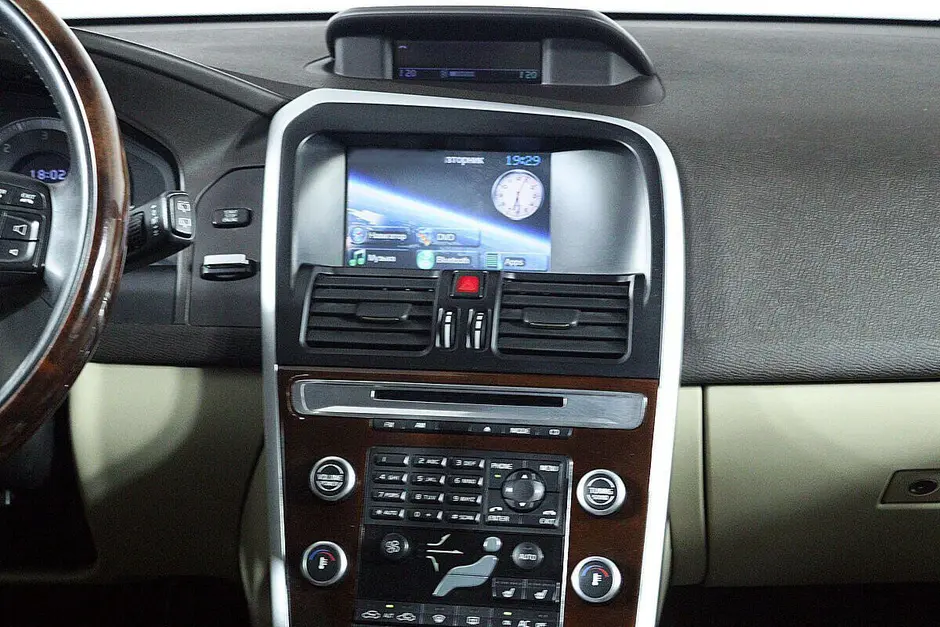 Volvo XC60, 2010 г.