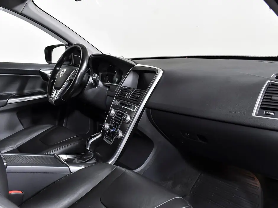 Volvo XC60, 2015 г.