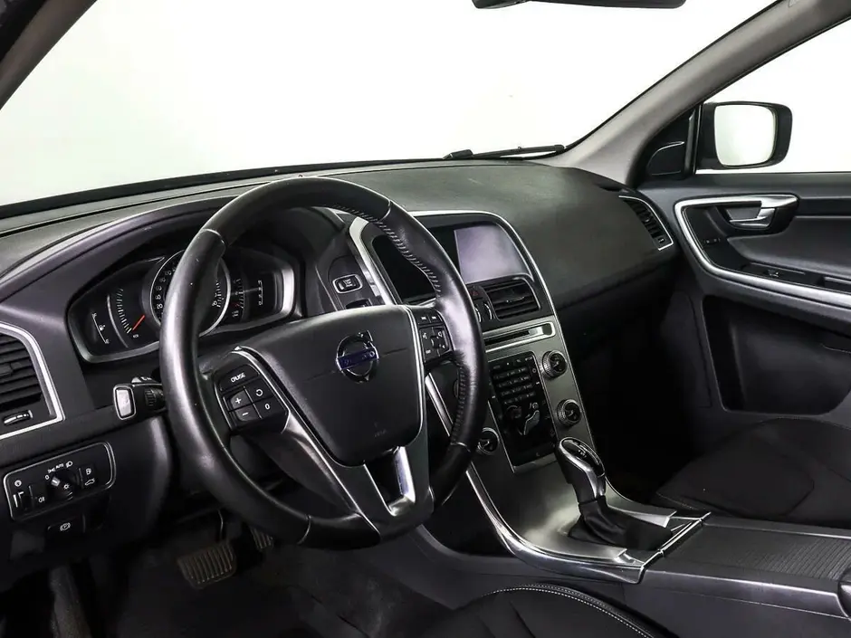 Volvo XC60, 2017 г.