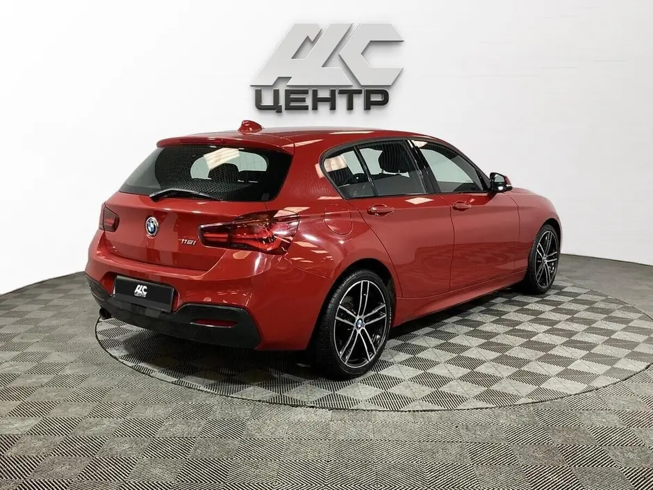 BMW 1 серии, 2019 г.