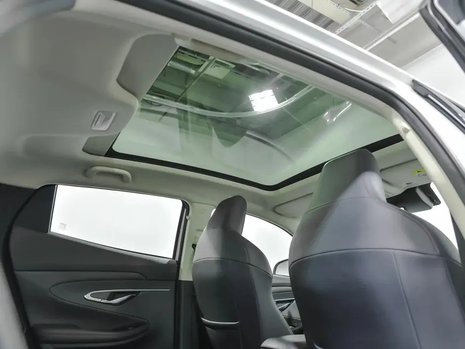 Changan UNI-T, 2022 г.