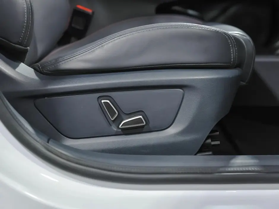 Changan UNI-T, 2022 г.