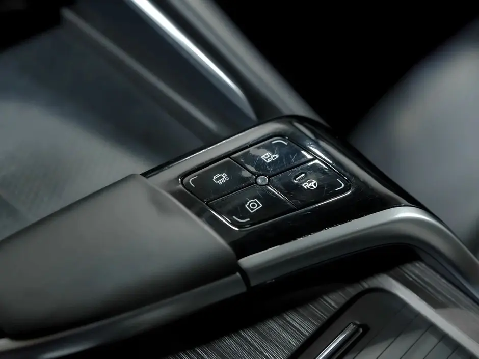 Changan UNI-T, 2022 г.