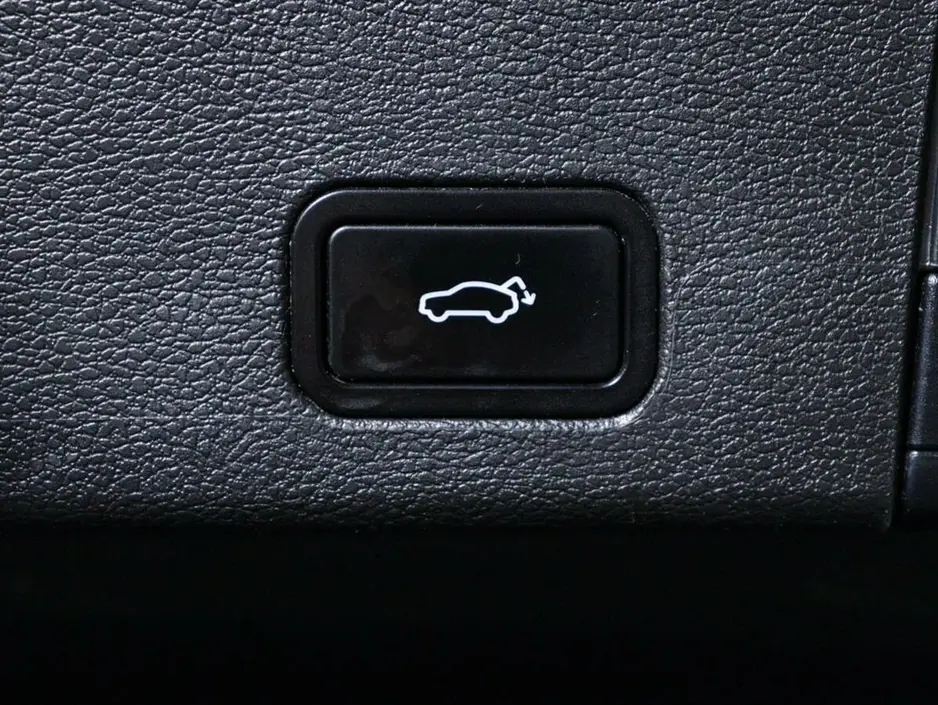 Geely Tugella, 2022 г.