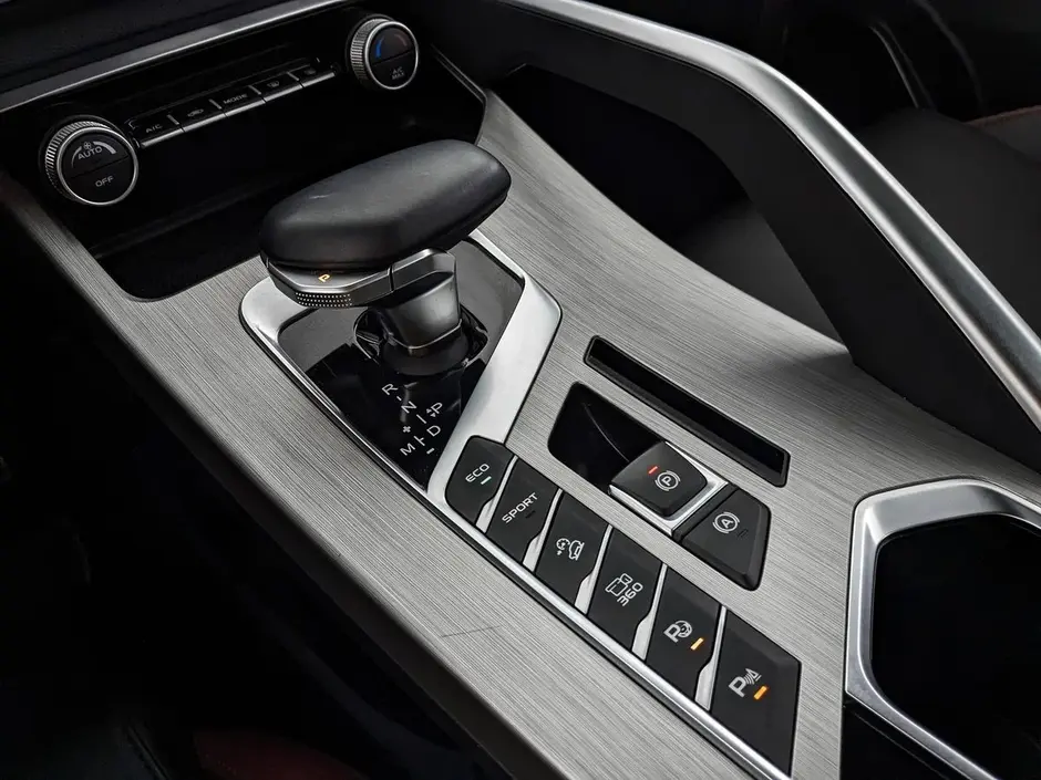 Geely Coolray, 2023 г.