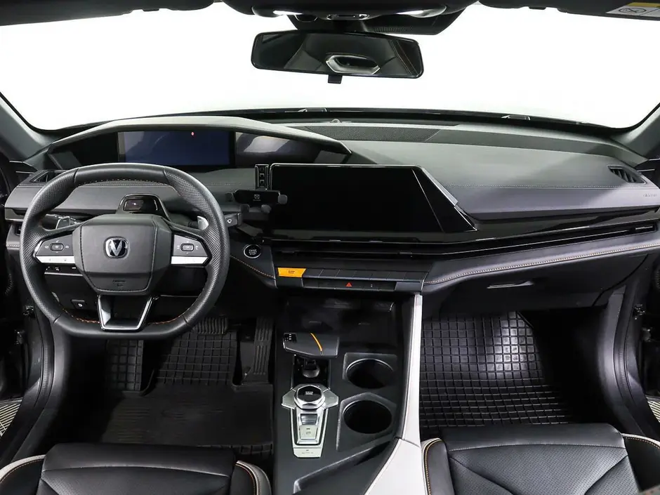 Changan UNI-V, 2023 г.