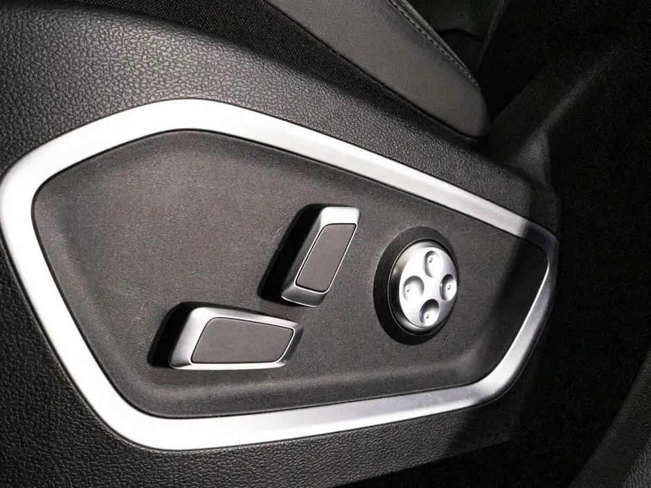 Geely Tugella, 2022 г.