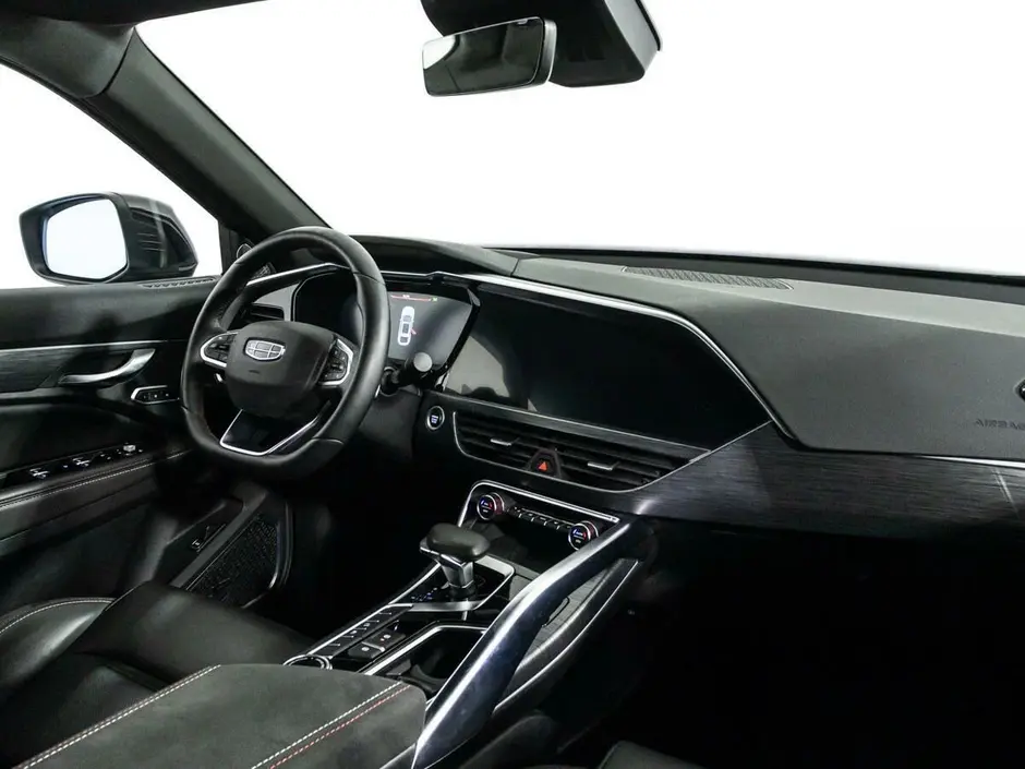 Geely Tugella, 2022 г.