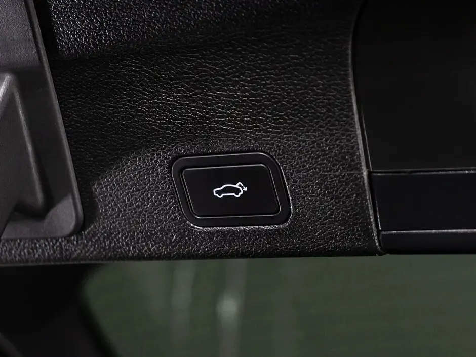 Geely Tugella, 2022 г.