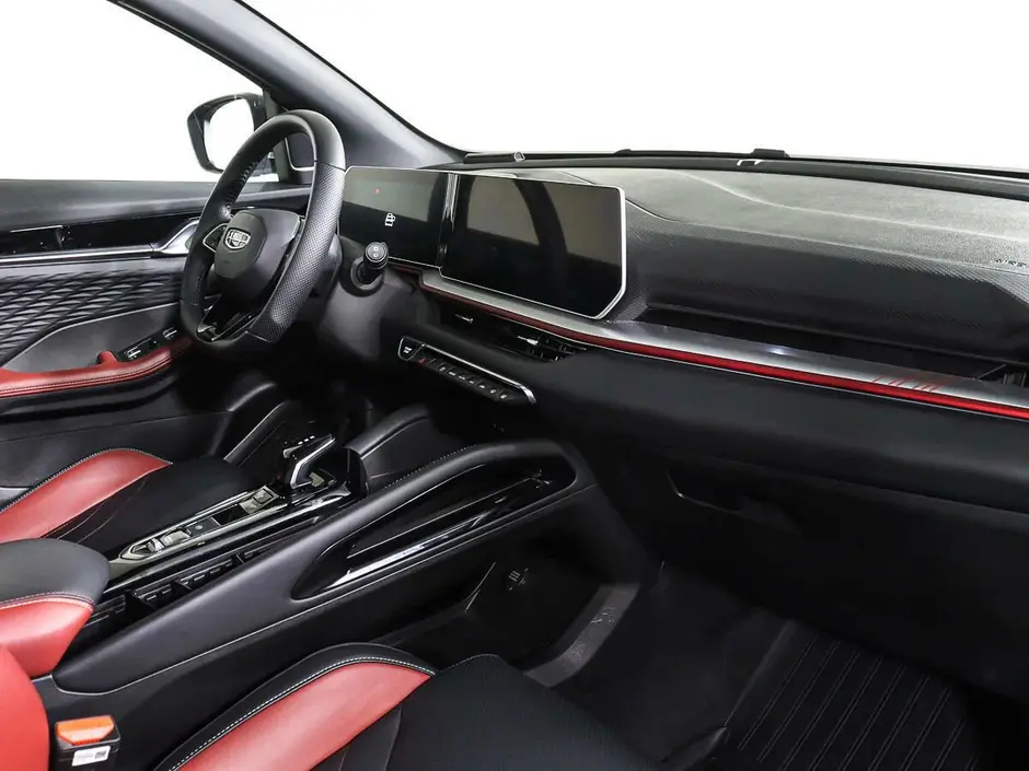 Geely Coolray, 2023 г.