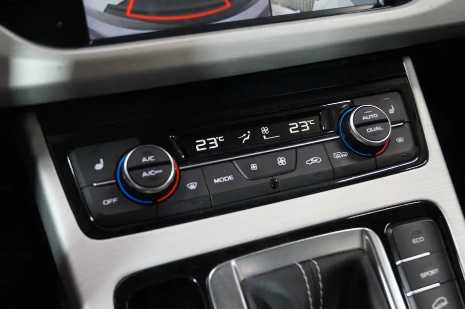 Geely Atlas, 2022 г.