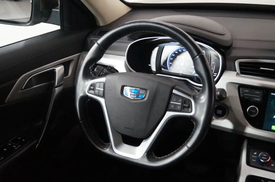 Geely Atlas, 2022 г.