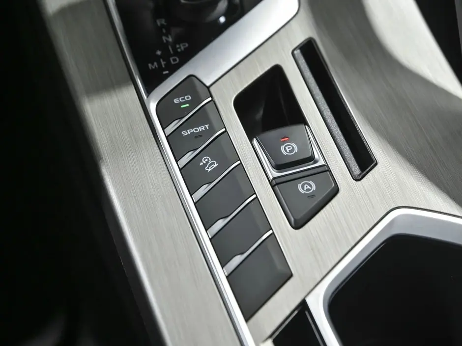 Geely Coolray, 2023 г.