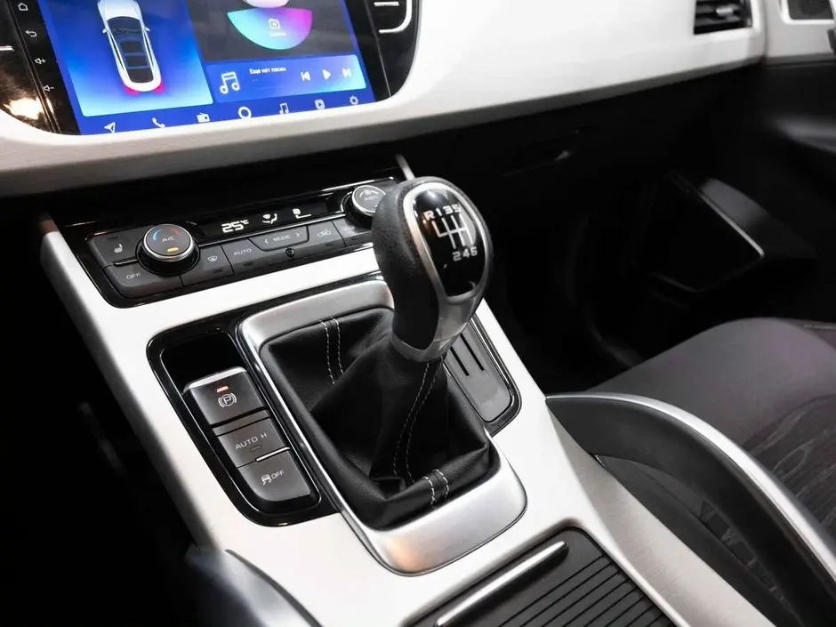 Geely Atlas, 2022 г.