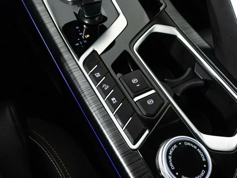 Geely Tugella, 2022 г.