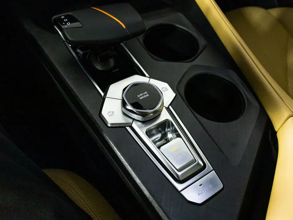 Changan UNI-V, 2023 г.