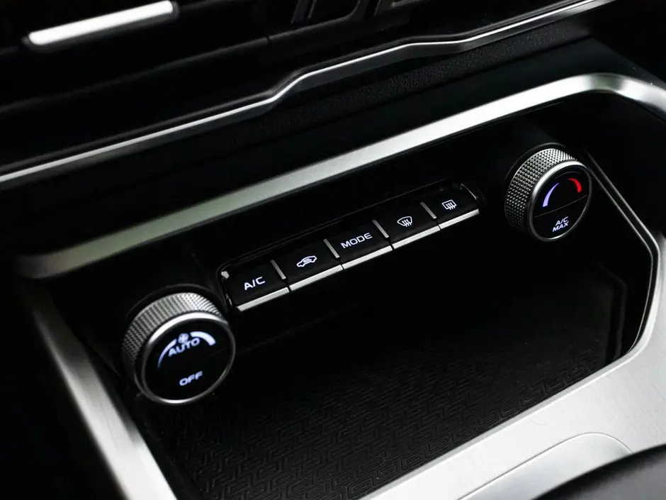 Geely Coolray, 2022 г.