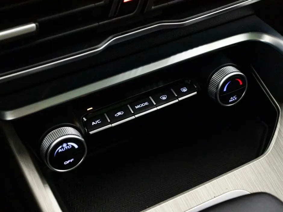 Geely Coolray, 2023 г.